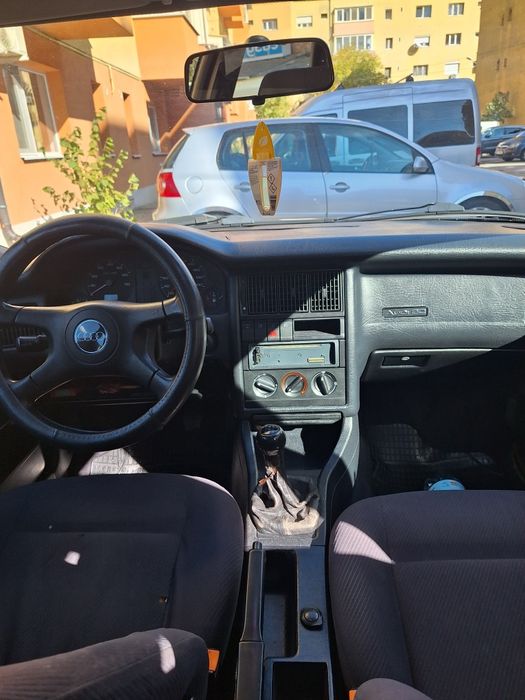 Se vinde Audi 80 b4 benzina 2.0  90cp