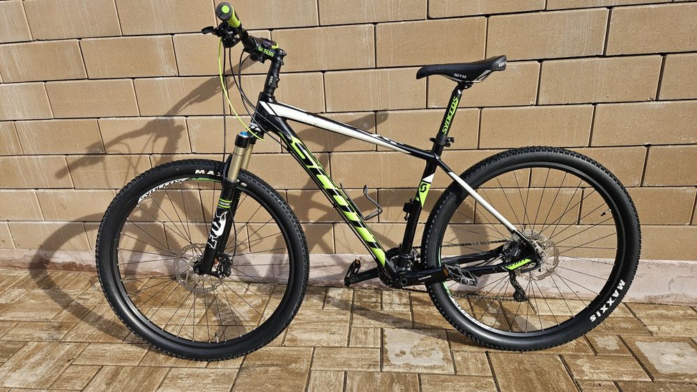 Bicicleta SCOTT SCALE 950 29er (L) Fox Float 32 Remote Lock Shimano XT
