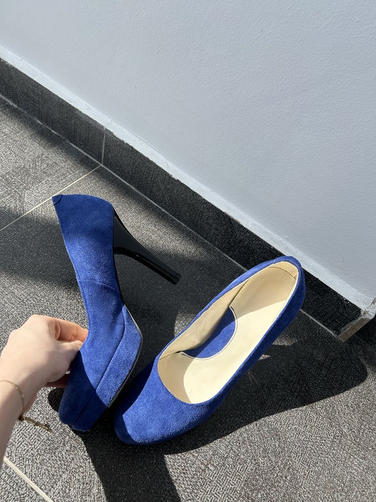 pantofi cu toc, albastrii