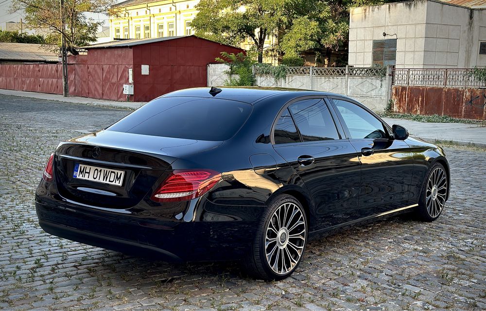 Mercedes-Benz E200d 2020 63 AMG pack VARIANTE/SCHIMB