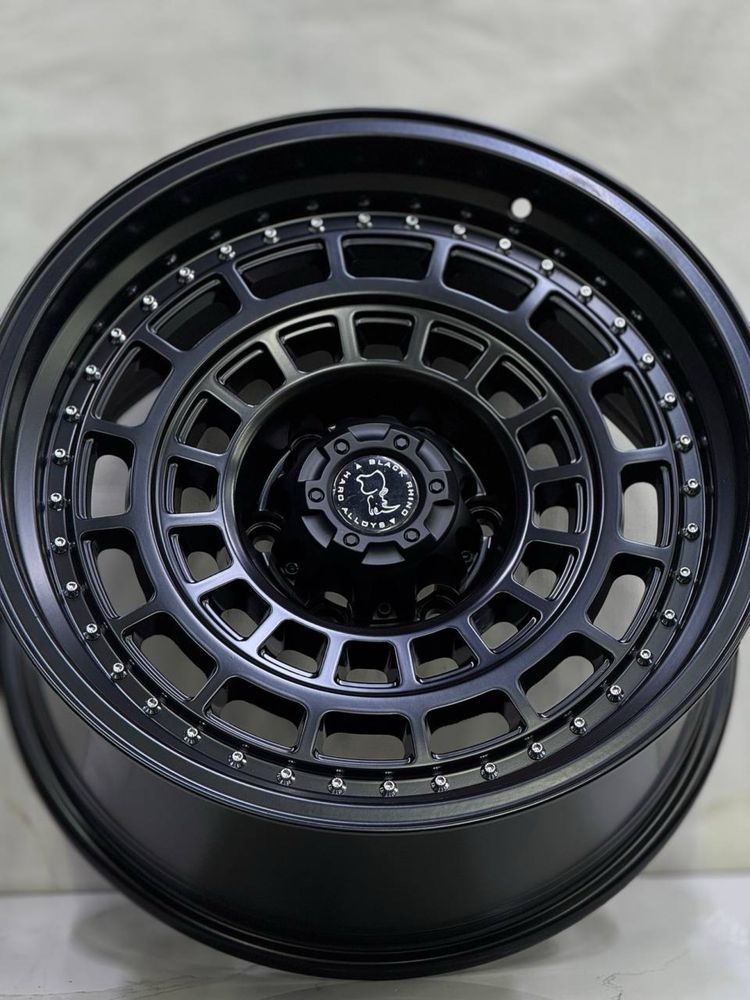 Продается комплект дисков R18/6x139.7  9 et0 110