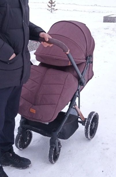 Продам детскую коляску