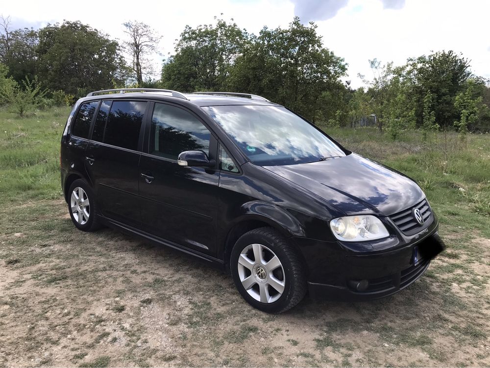 VW Touran 2.0tdi 6скорости