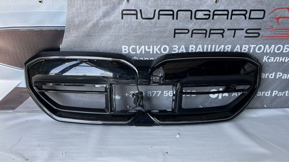 2 броя Маска BMW 5 G60/G61 2023-
