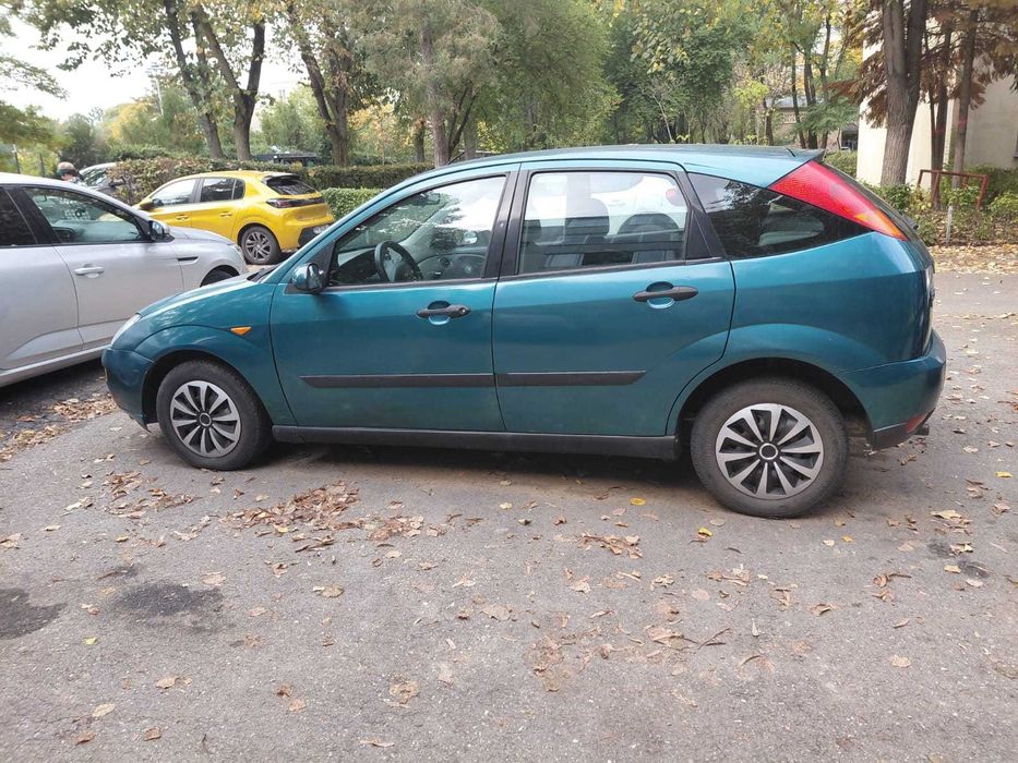 Ford Focus 2001, 1.6 L, benzina