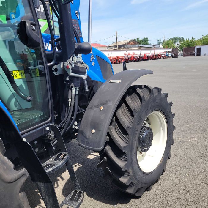 Tractor New Holland TD 5.95