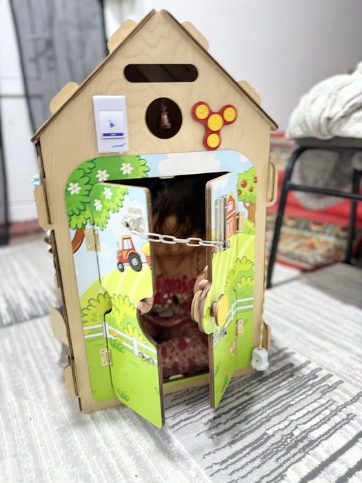 Игрушка Бизибоард мега размер 68\68/90 бизи хоус