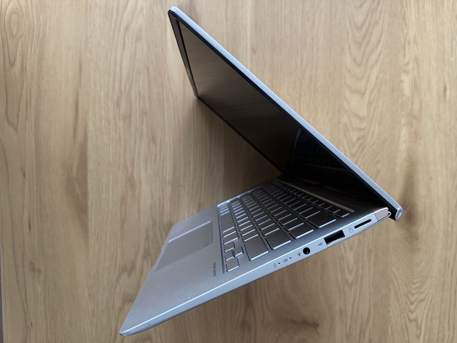 Asus Zenbook 14 ultraportabil