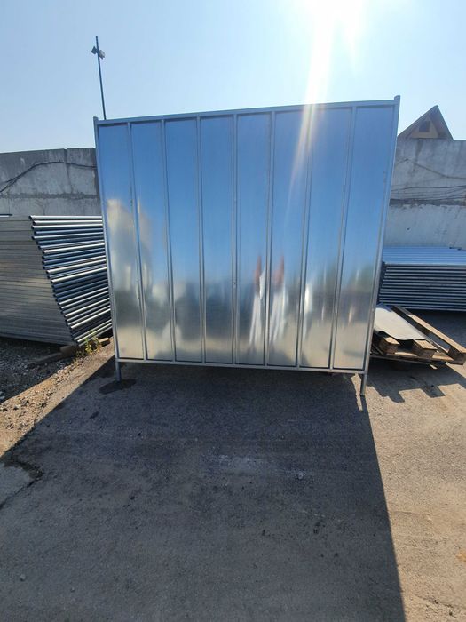 Мобилна, строителна огрода 2,40/2,00м.