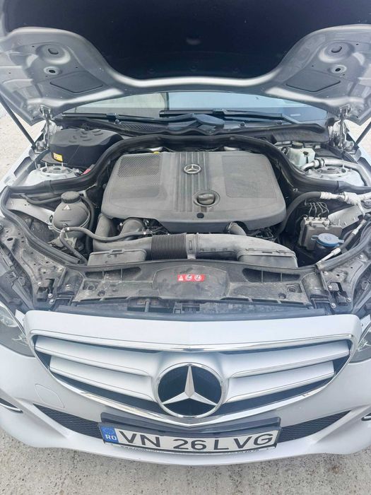 MERCEDES E220 2016 2.2CDi 170 CP E6 CutieAut Clima Piele Navi XenonLED