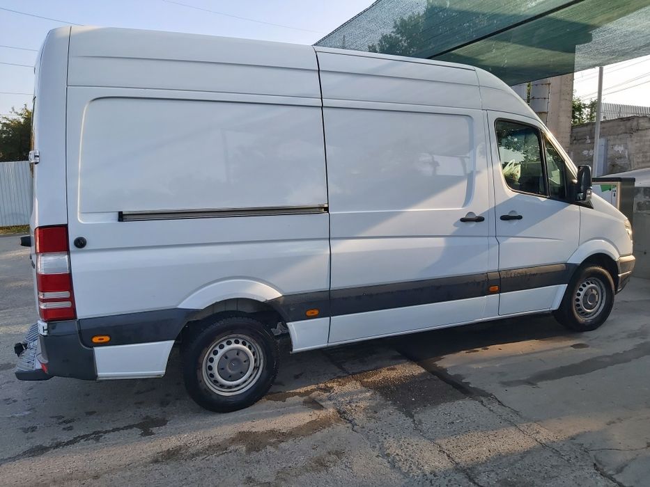 Transport, mutari mobila, spart gresie faianță ! Evacuare moloz !