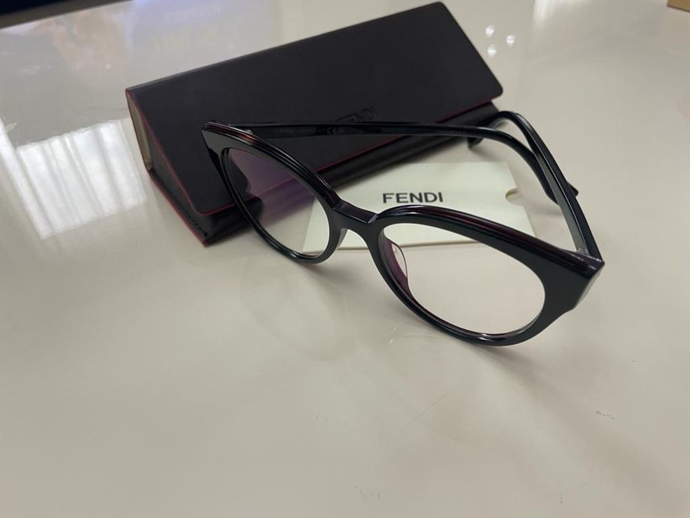 Vand ochelari  Fendi originali