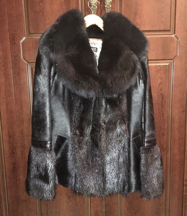 Натуральная женская дубленка. Песец, норка и пони. Размер 46