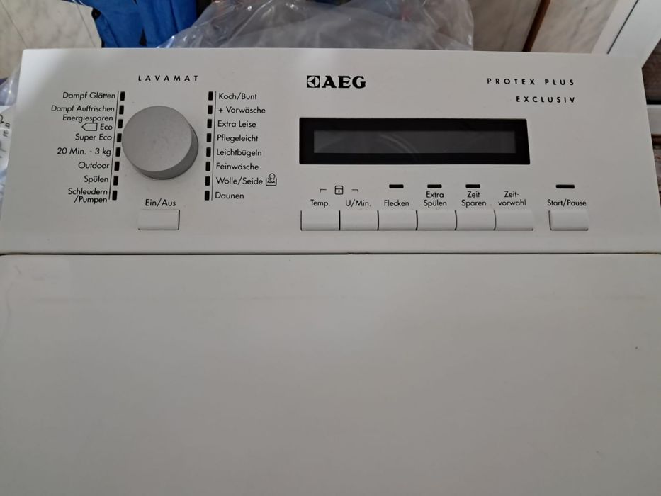 Masina de spalalt haine 7kg