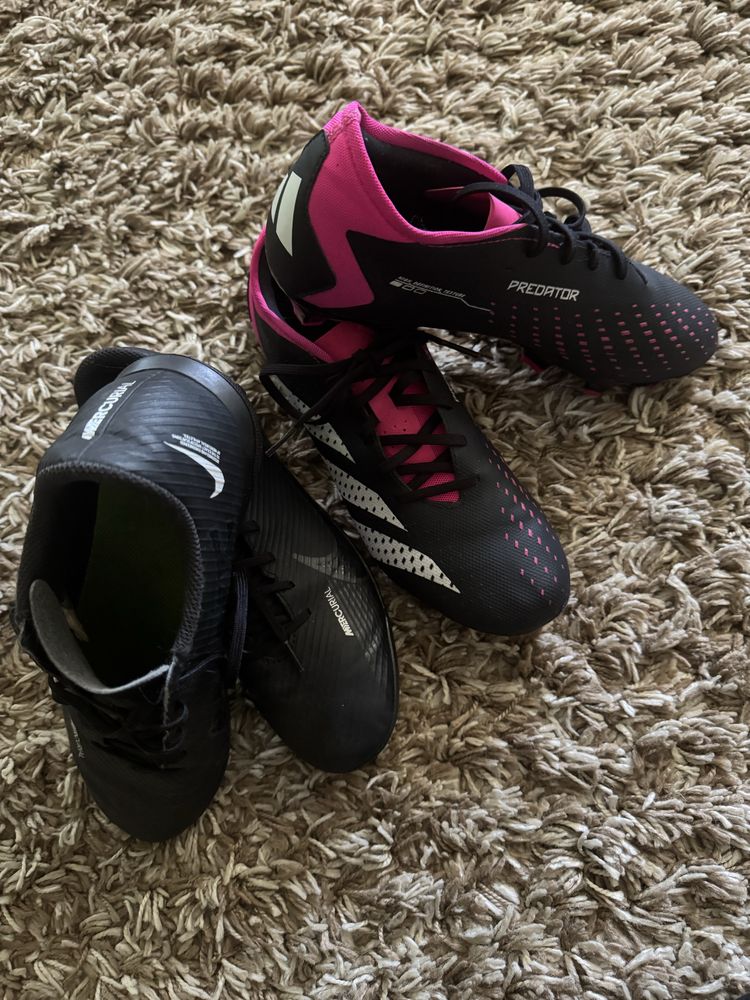 Vand ghete fotbal si Nike Jordan