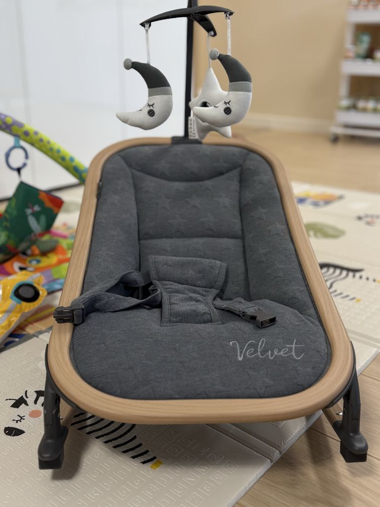 Бебешки шезлонг Chipolino Velvet