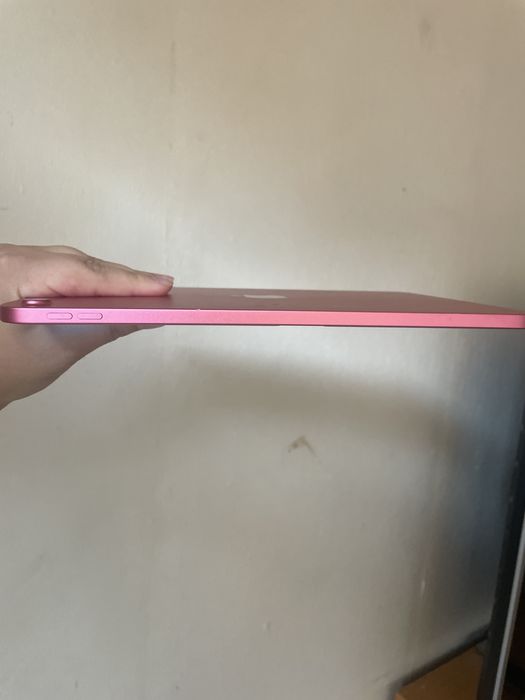 iPad модел 10  ще сложим кальф дрьжка протектор за екрана на iPad