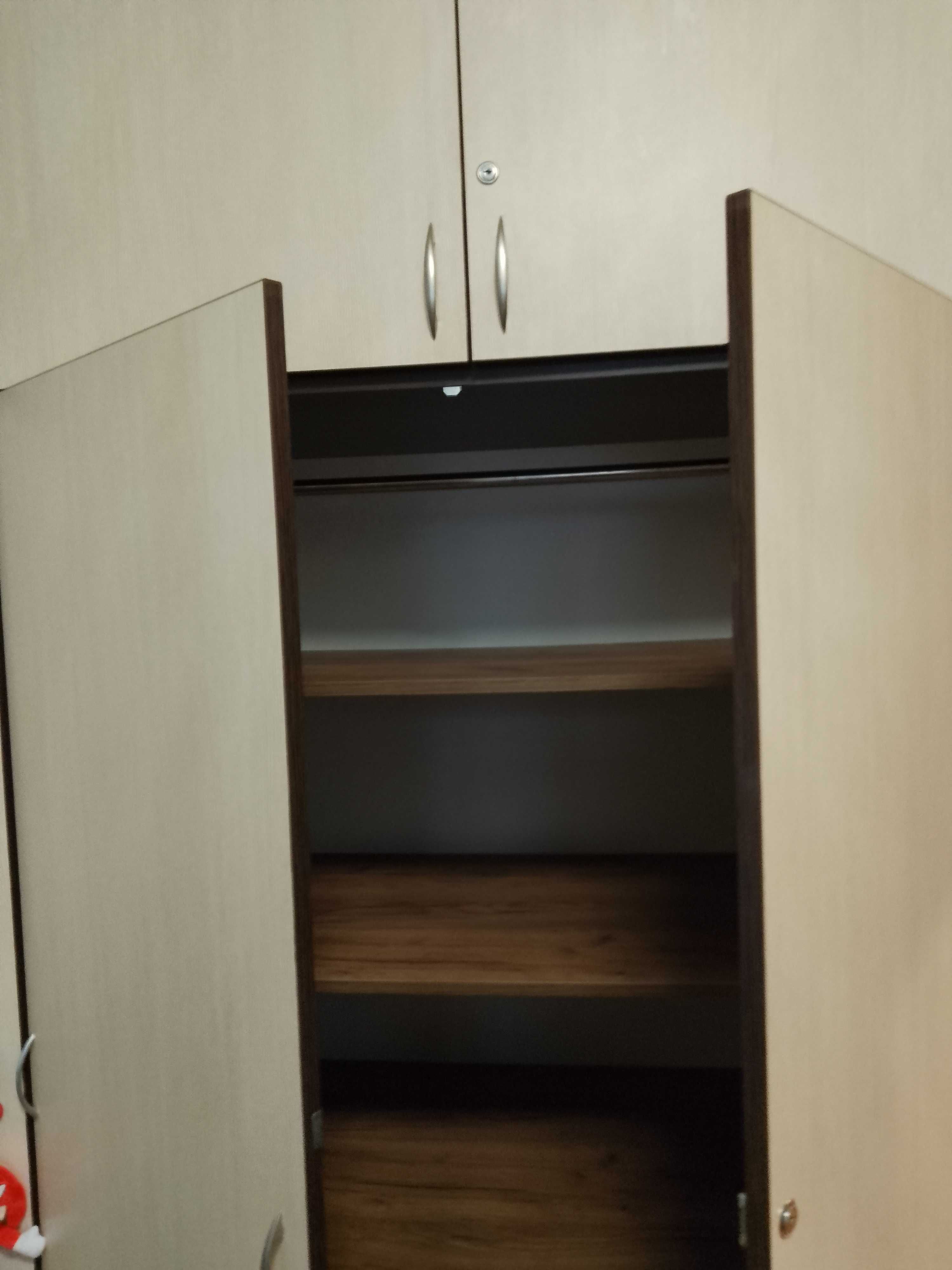 IKEA ГАРДЕРОБ шир. 180см. х височ. 230см.