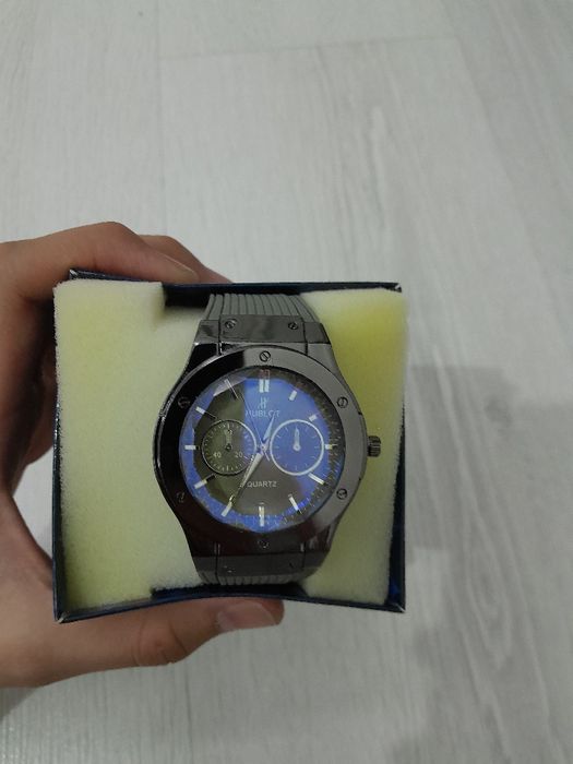 Hublot green наручные часы