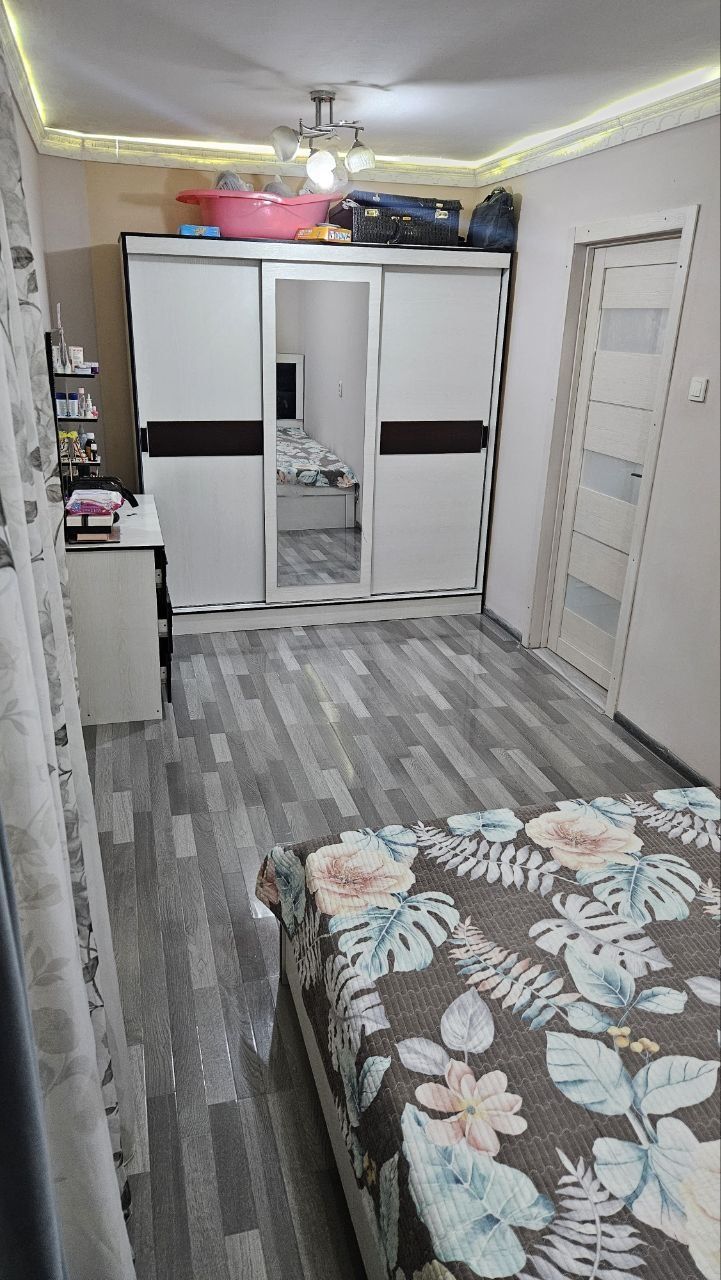 Продаётся квартира, каракамыш 1/2, 1 этаж стартовая 63000$ - торг