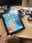 Продавам много запазен iPad Air  32GB Wifi cellular
