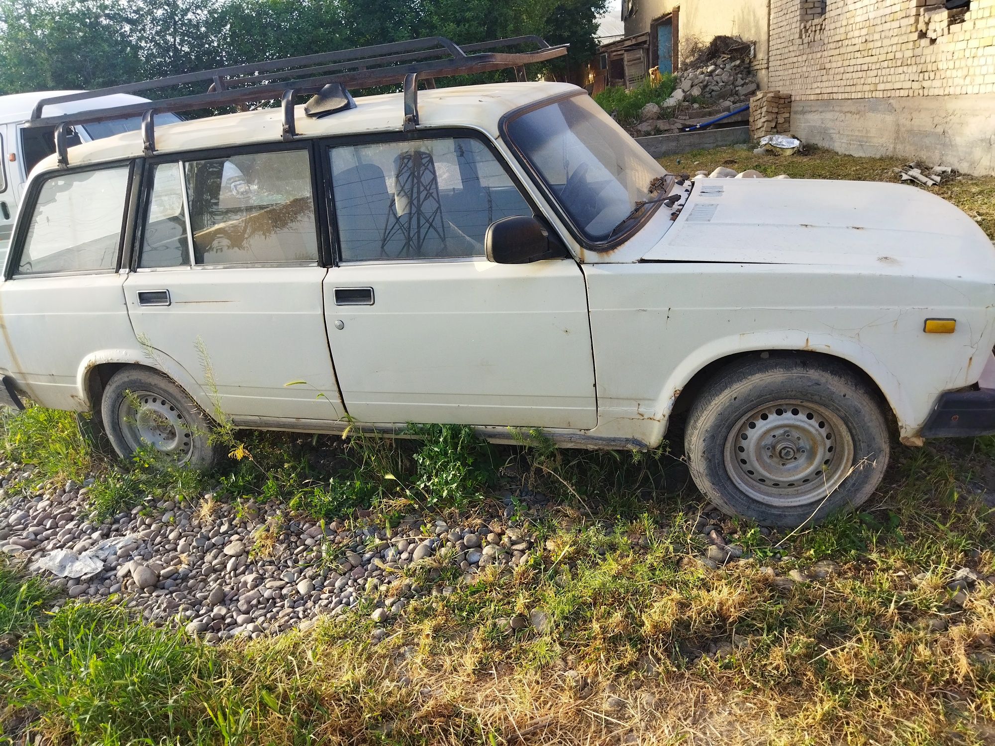 Vaz 2104 holati o'rta