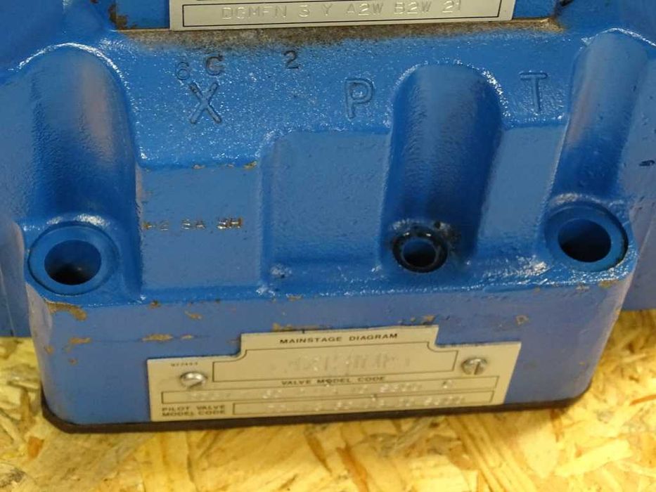 хидравличен разпределител Vickers DG5V 7 6C 2 UB 10 S300 C