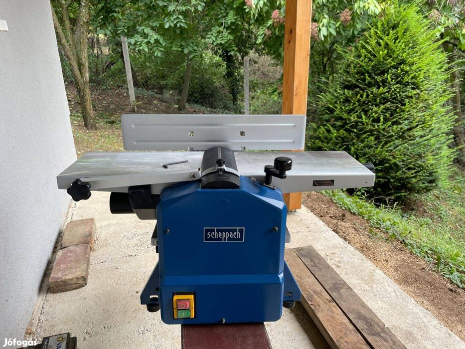 Masina de rindeluit si degrosat 1500W cu cutite reascutibile