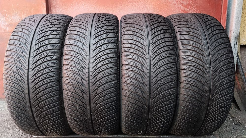 4бр. зимни гуми 235/45/18 Michelin Pilot Alpin 5 
dot23
6.97мм
Много д