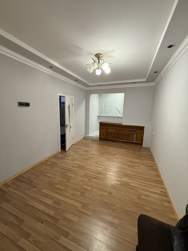 Продаю  свою квартиру 1в2/4/4