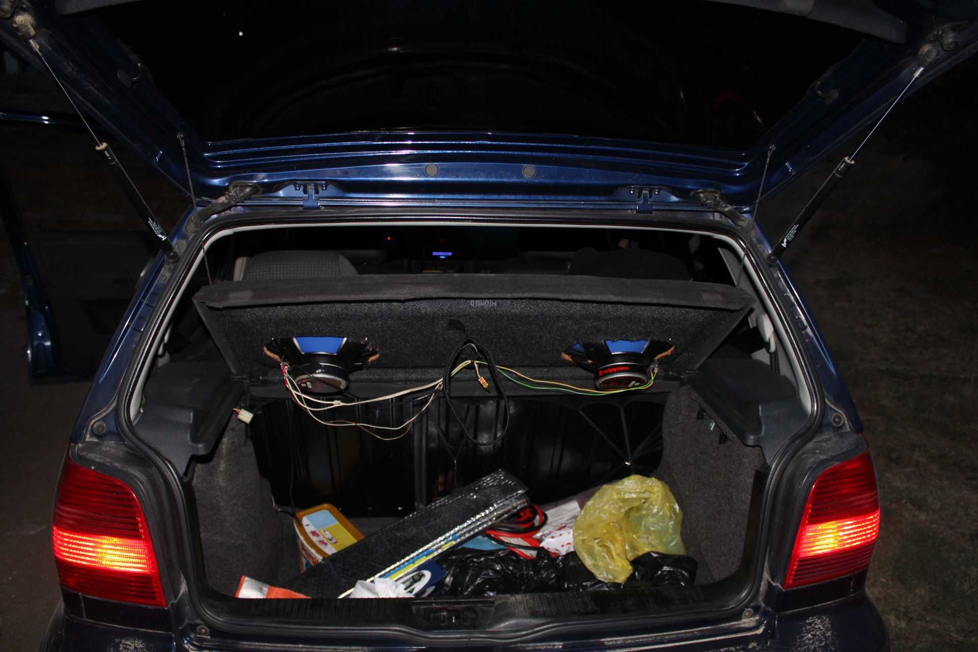 VW POLO 1.4  бензин в движение