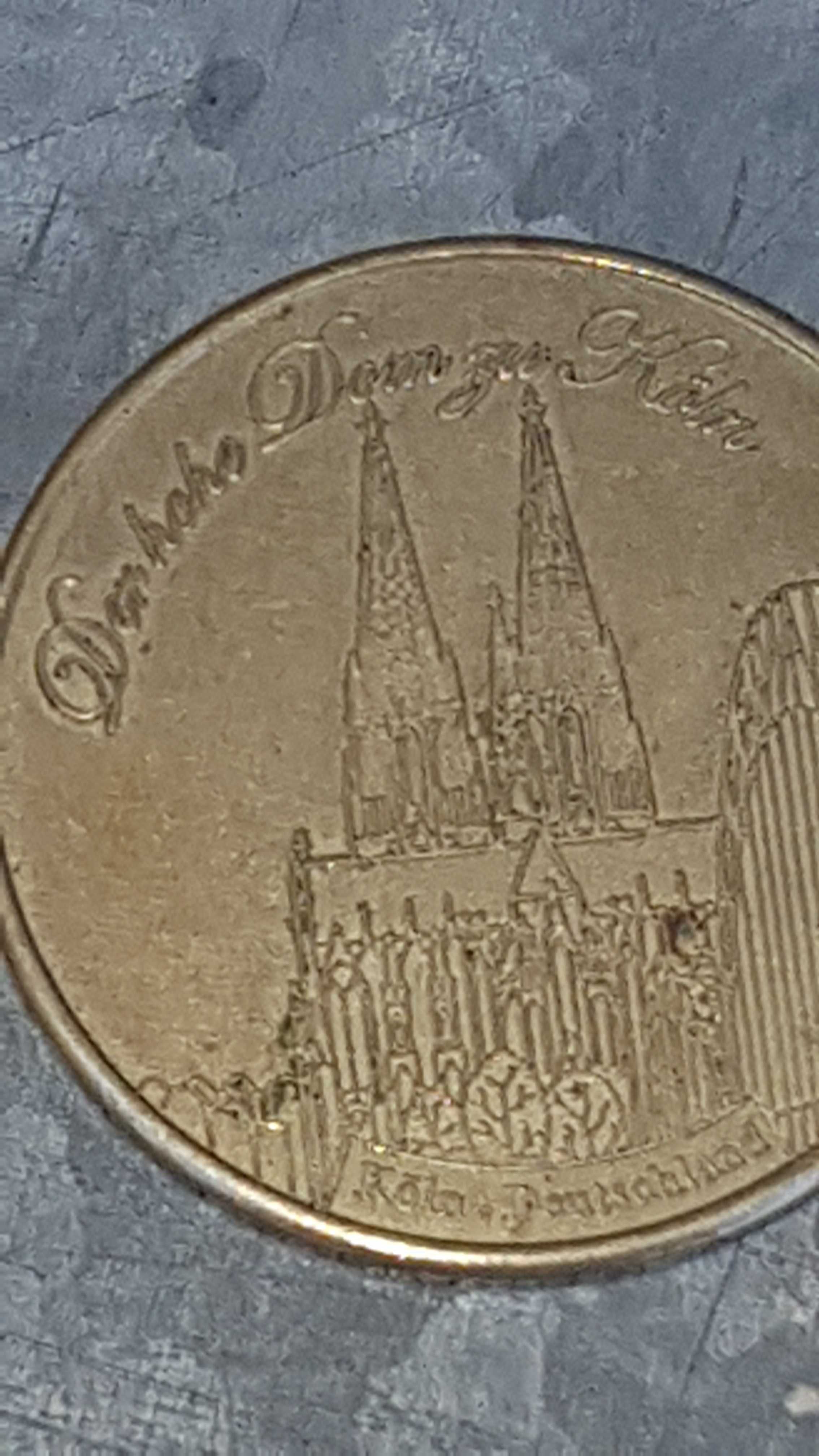 Медальон Немски оригинален със лого на кулите в кьолн