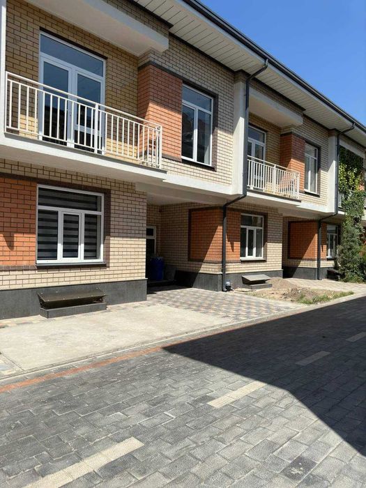 Куйлик Сомпас Коттеж Сотилади 120м2