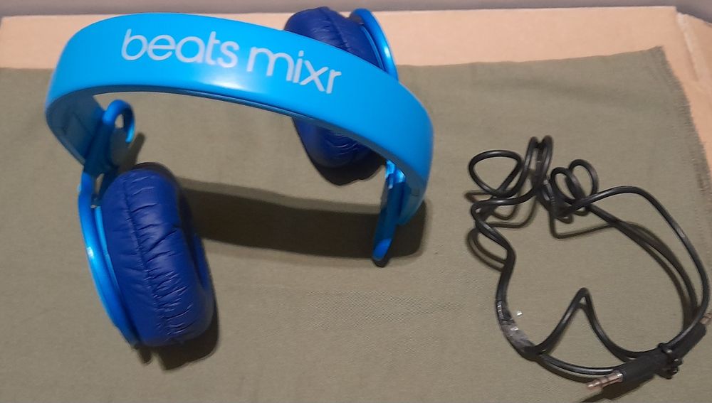 Căsti beats by dr.dre mixr