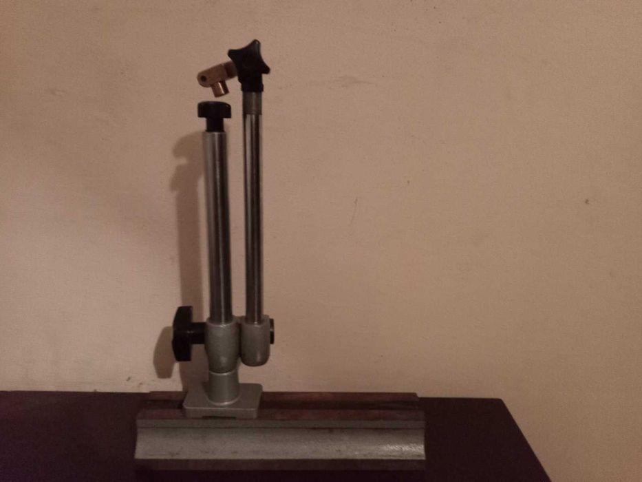 Измервателна стойка