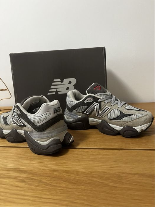 New Balance 9060 gri