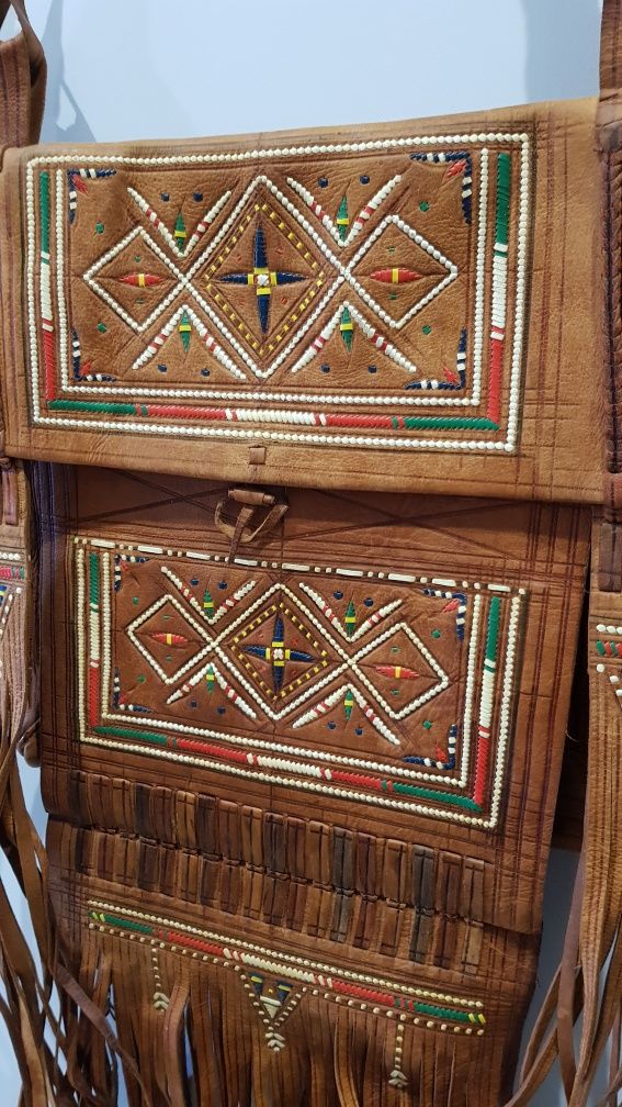Чанта от камилска кожа, купувана от Мароко
