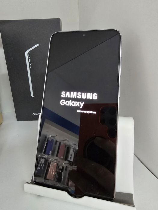 Нов! Samsung S25 Plus 256GB