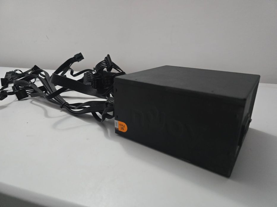 Vand sursa Njoy Legion 700W URGENT!!