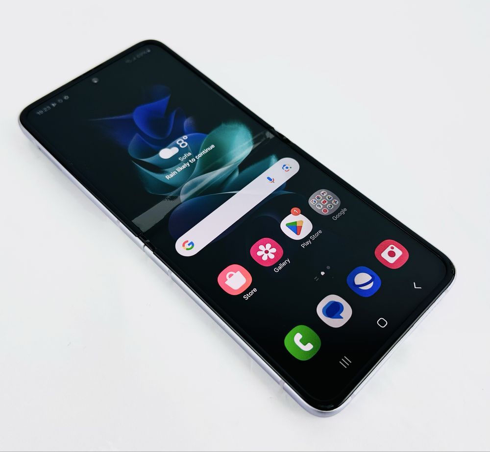 Samusng Galaxy Z Flip 3 5G 256GB 8GB RAM Lavender  Отличен!