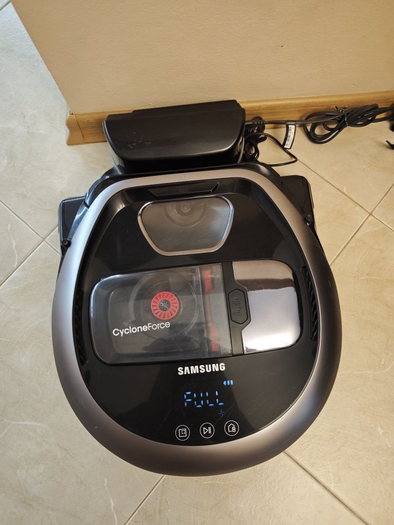 Прахосмукачка робот Samsung powebot VR7000