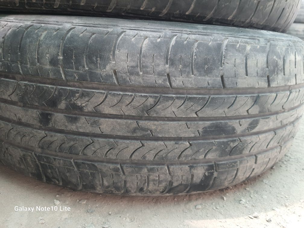 Шина 225/60R18 4 sht