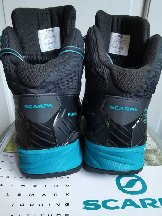 Нови мъжки туристически обувки Scarpa Rush Mid GTX - номер 43