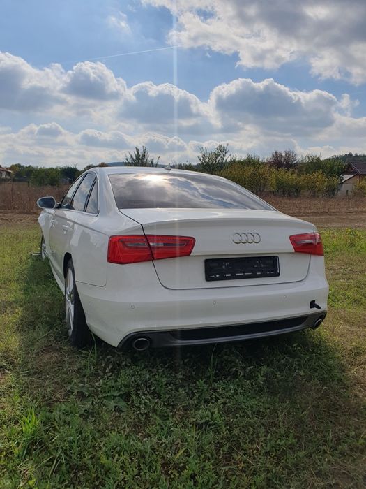 Vând Audi A6 C7 s-line avariat