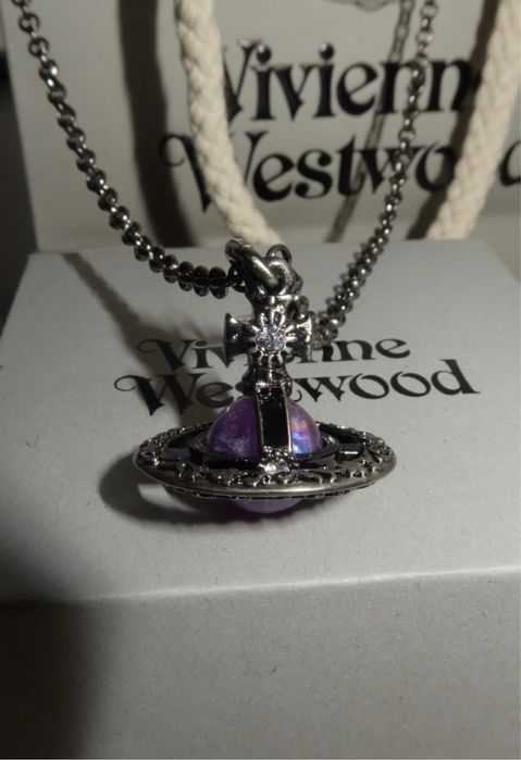 Vivienne Westwood гердан