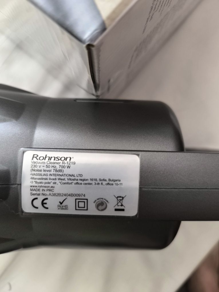Прахосмукачка Rohnson R-1219