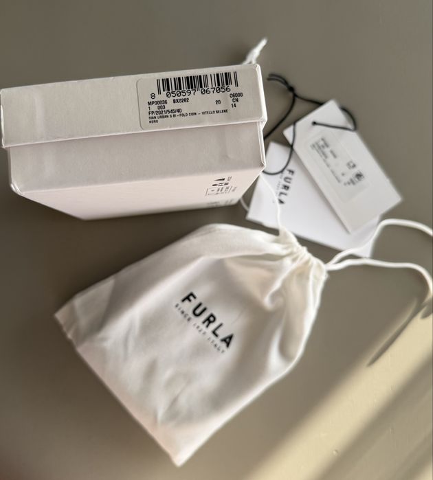 Furla man портфейл