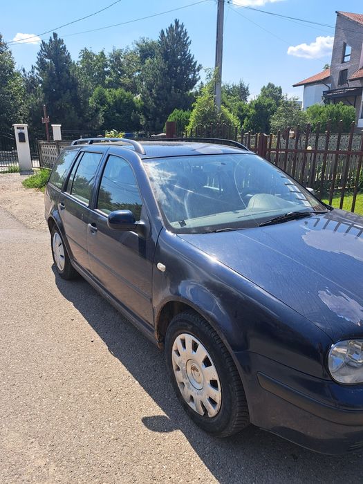 Vând VW Golf 4 2001 motor ALH 1.9 TDI