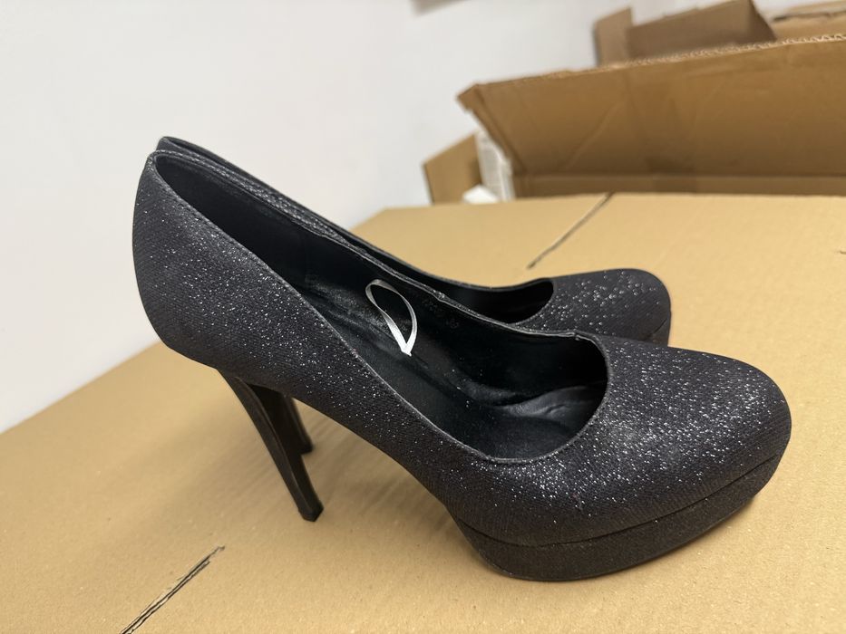 Официални обувки