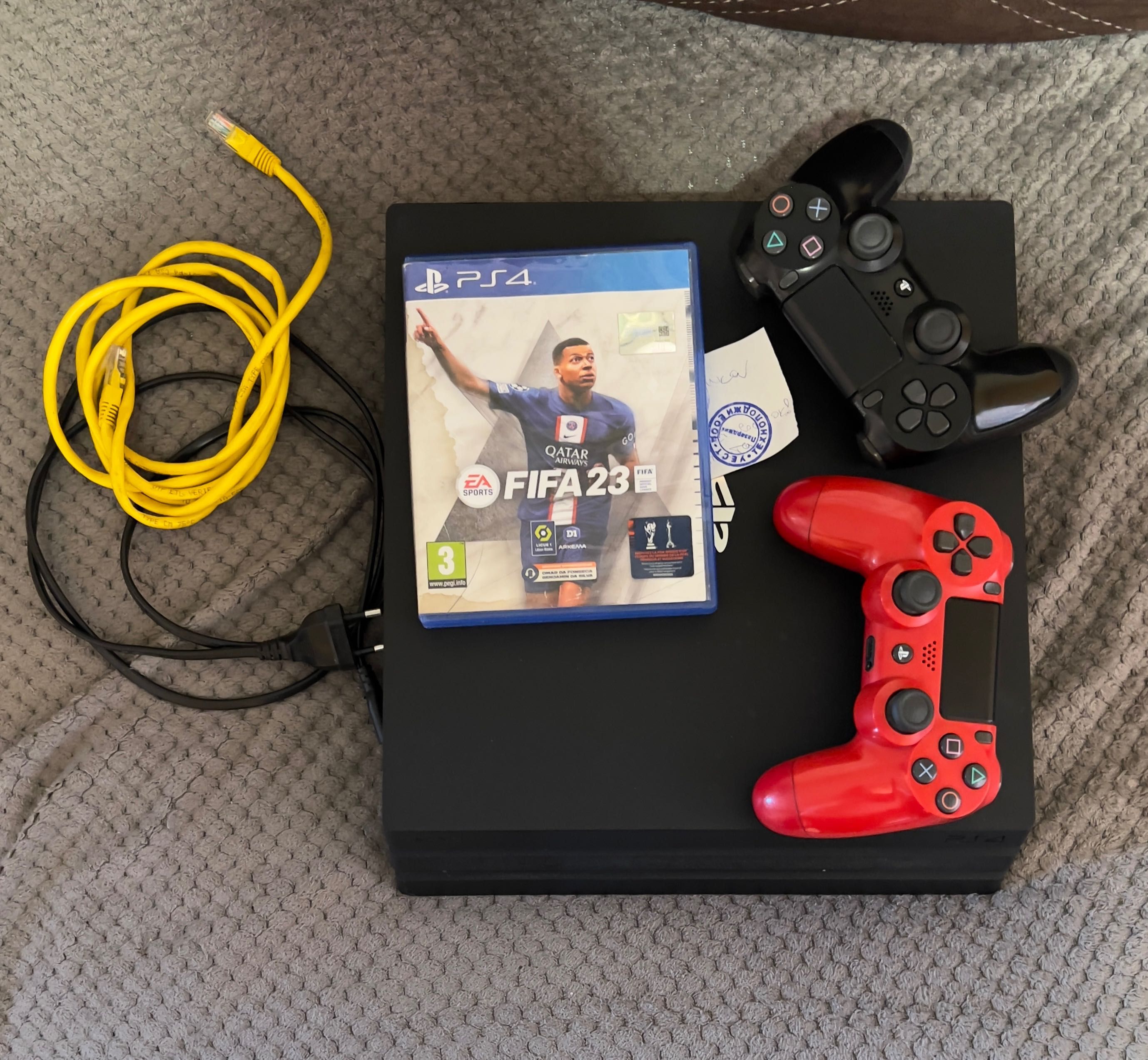 Sony playstation 4 pro 1TB